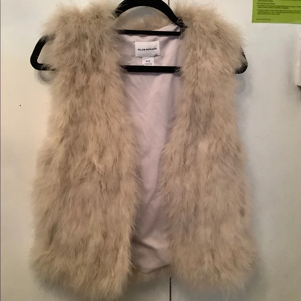CLUB MONACO MARABOU FEATHER IVORY NUDE VEST​​​​​​​